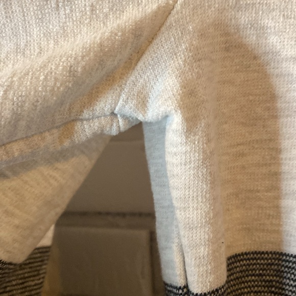 Talbots colorblock open front top - Picture 8 of 9